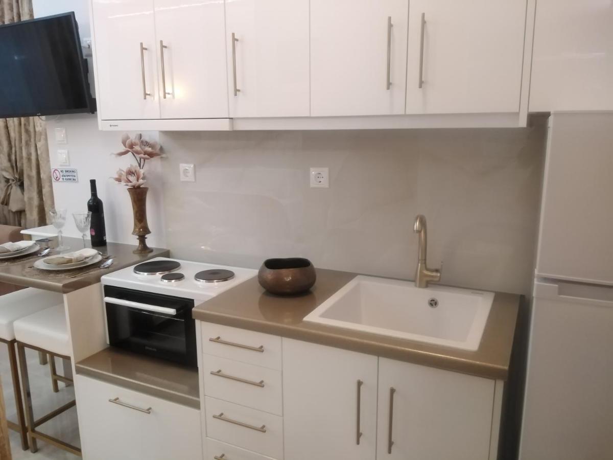 Goldenspace Exquisite Suite Near The Port Volos Ngoại thất bức ảnh