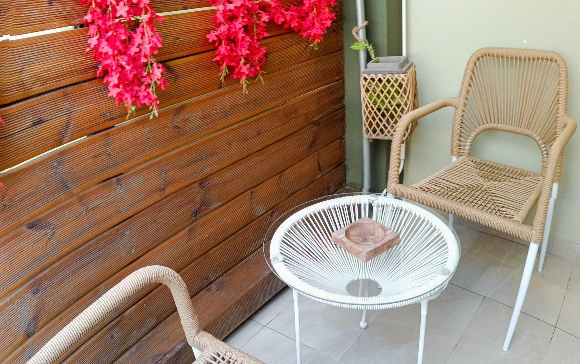 Goldenspace Exquisite Suite Near The Port Volos Ngoại thất bức ảnh